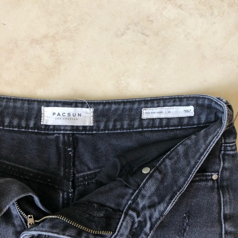 Pacsun High Rise Shorts - Picture 3 of 3